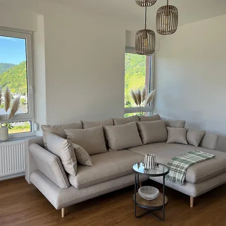 Moselpanorama Appartement *