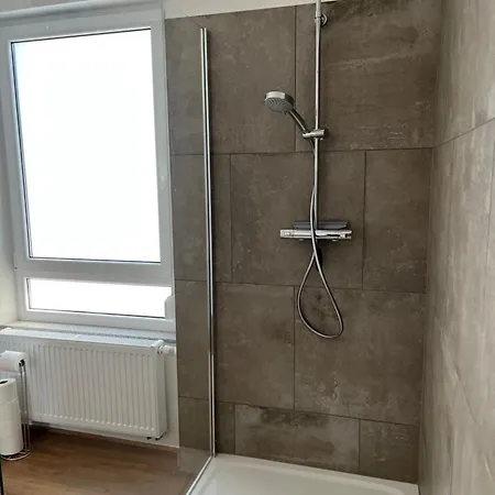 アパート Moselpanorama ブライ